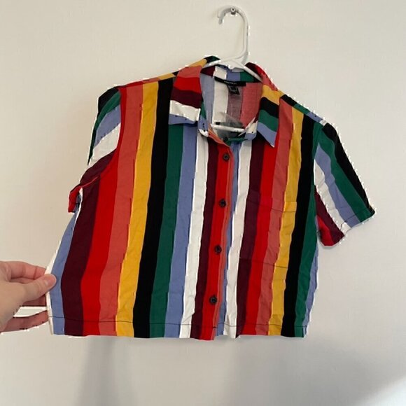 NEW NWT FOREVER 21 Rainbow Striped Short Sleeve Cropped Button Down Crop Top S - Picture 7 of 12